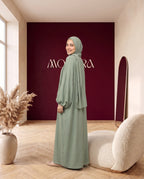 Crinkle-Abaya mit Schal Salbeigrün – Rückenansicht