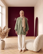 Oversize Strickcardigan Salbeigrün – Vorderansicht